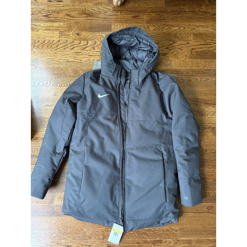 Nike Menโs Jacket Duck Down Team Issued Parka Storm Fit DJ6526-060 Size Small